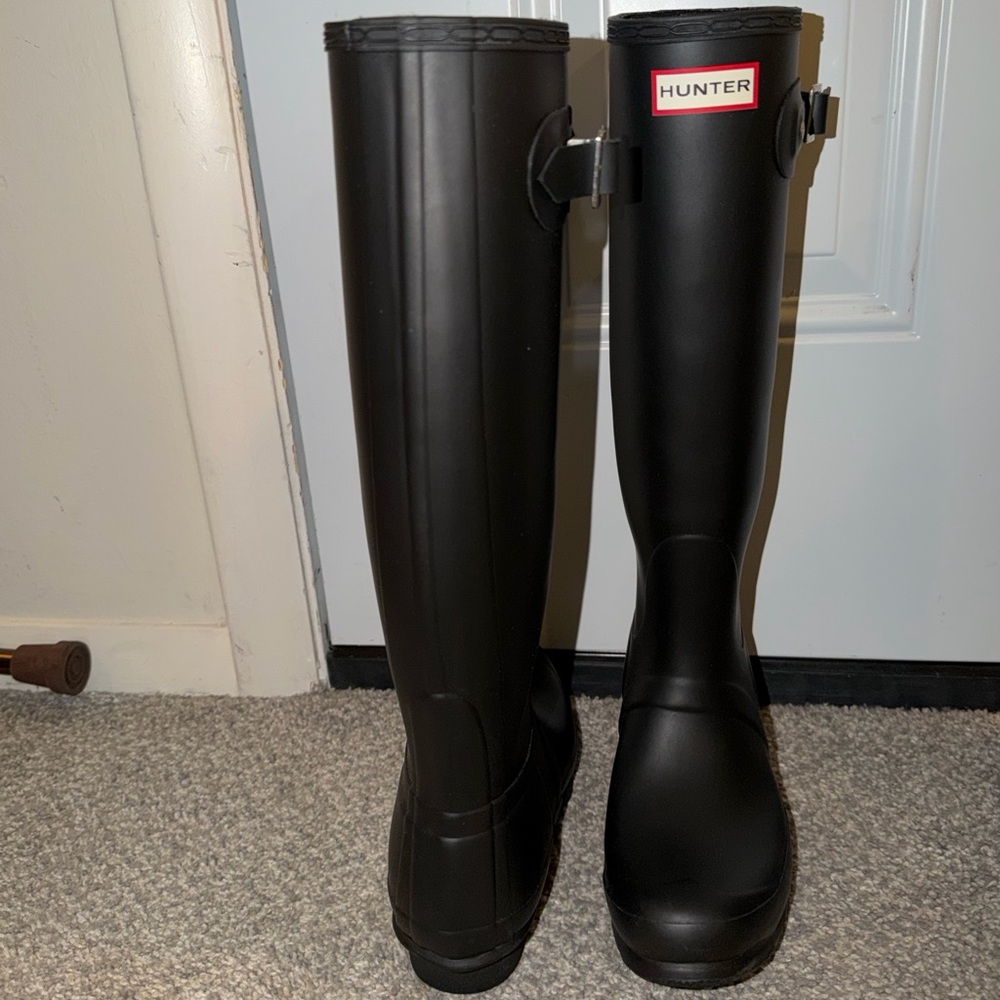 Hunter Original Tall Women's Rain Boots - Picture 3 of 6